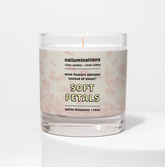 Soft Petals Funny Candle – White Blossoms & Rose Scent